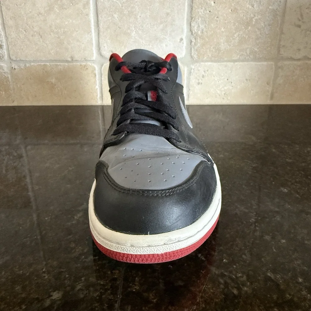 Nike Air Jordan 1 Retro Low 